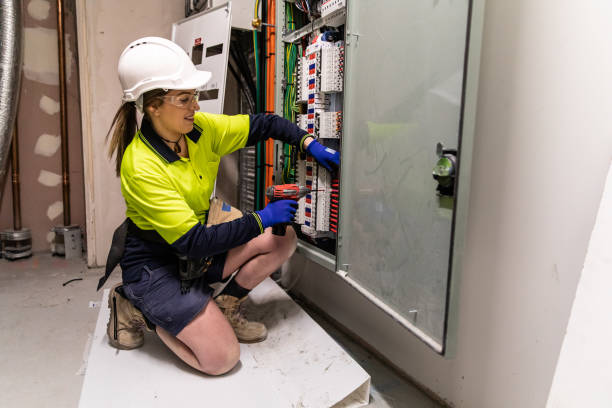 Best Licensed Electrician  in Port Dickinson, NY